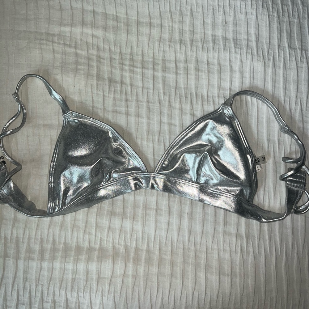LIKE NEW Forever 21 Silver Metallic Bikini Top